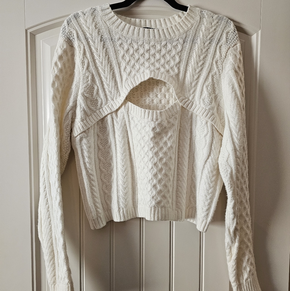 1.STATE Keyhole Sweater
